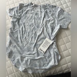 UVP Run Short Sleeve Lululemon workout top